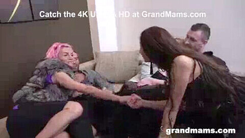Granny-Threesome