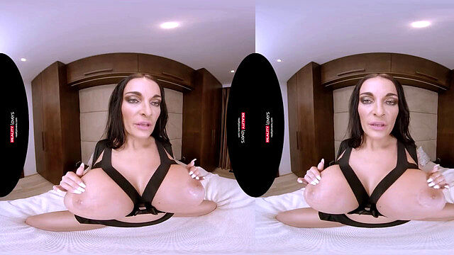 Huge Juggs Virtual Reality - Vr Huge Ass, Vr, Huge Tits Vr - Matureclub.com